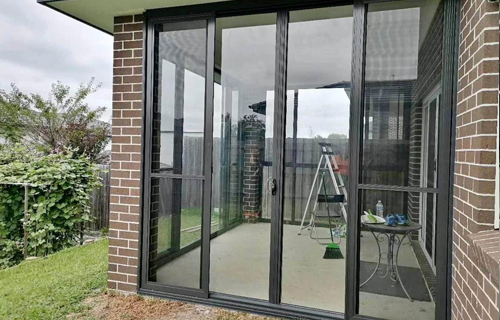 Alfresco enclosures and extensions